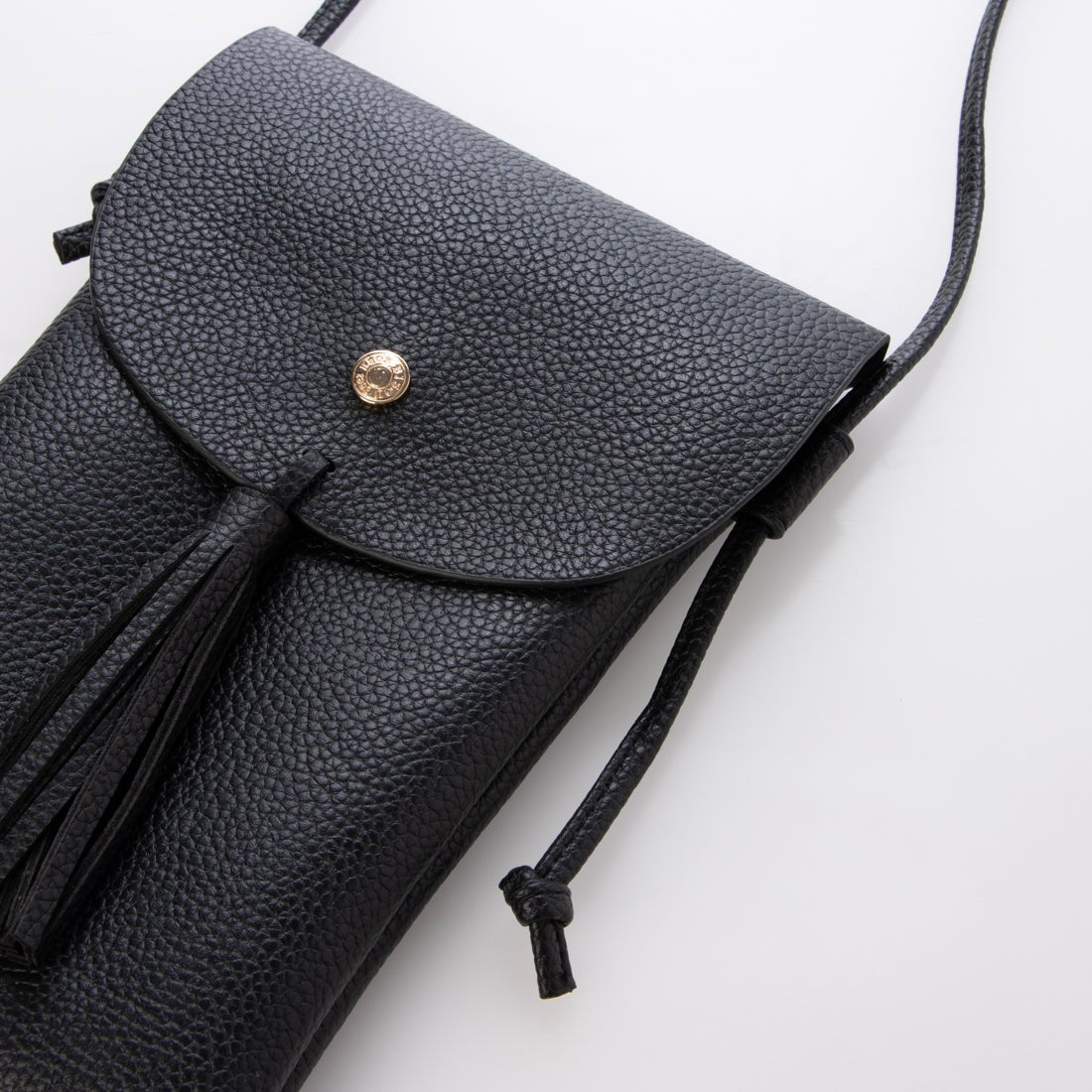 モーヴ mauve タッセルスマホショルダー 【Lサイズシリーズ】 (ブラック) ブラック