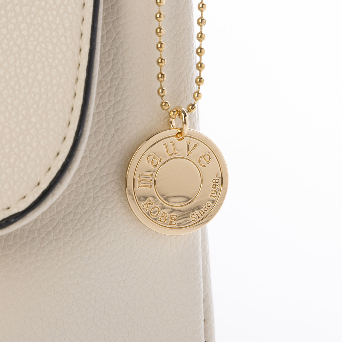 モーヴ mauve スマホショルダー ベルトアクセントフラップ ミニショルダー (ホワイト) ホワイト