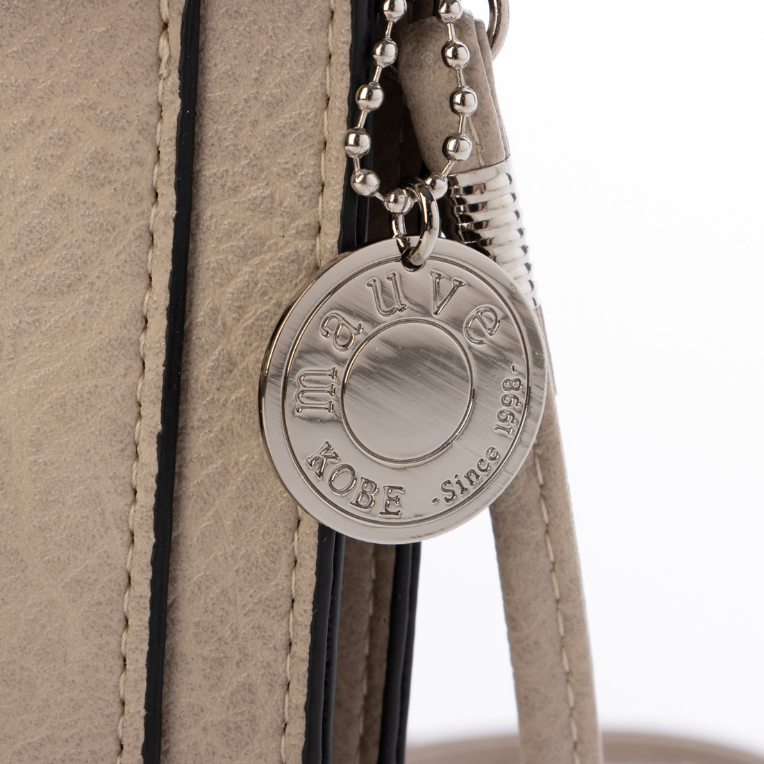 モーヴ mauve フラップデザインスマホショルダー (グレージュ) グレージュ