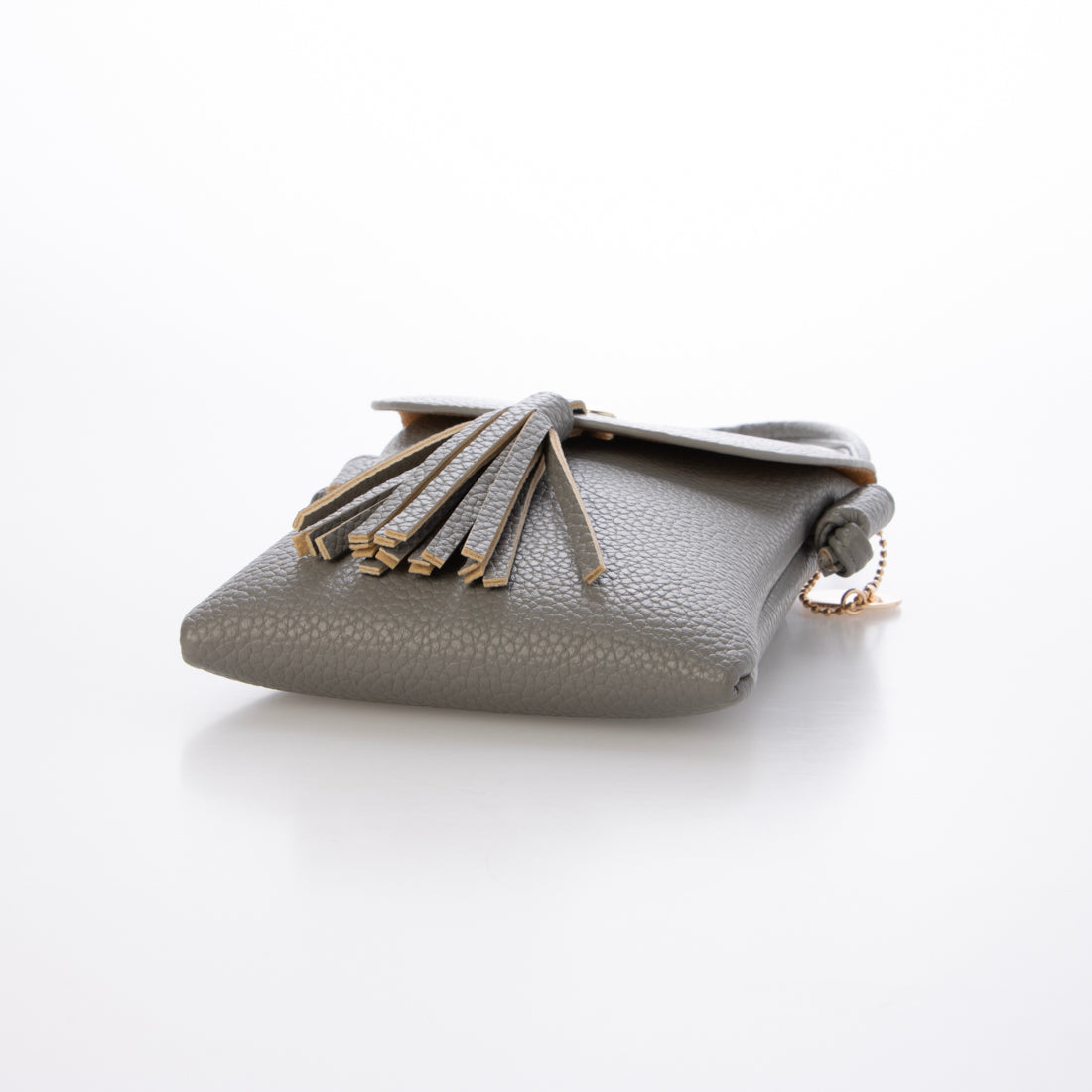 モーヴ mauve タッセルスマホショルダー (グレー) グレー