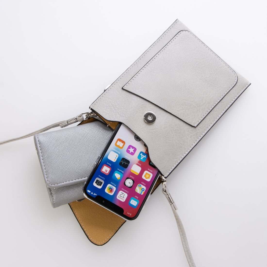 モーヴ mauve フラップデザインスマホショルダー (ライトグレー) ライトグレー