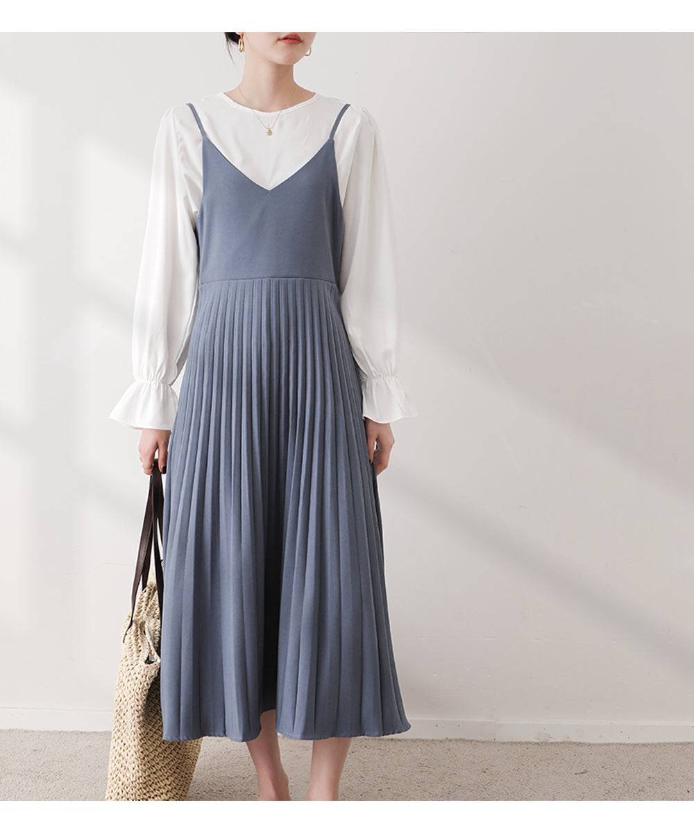 メゾンドラティール maison de LATIR マットなカラー!質感で落ち着いた春秋コーデに♪ キャミワンピ