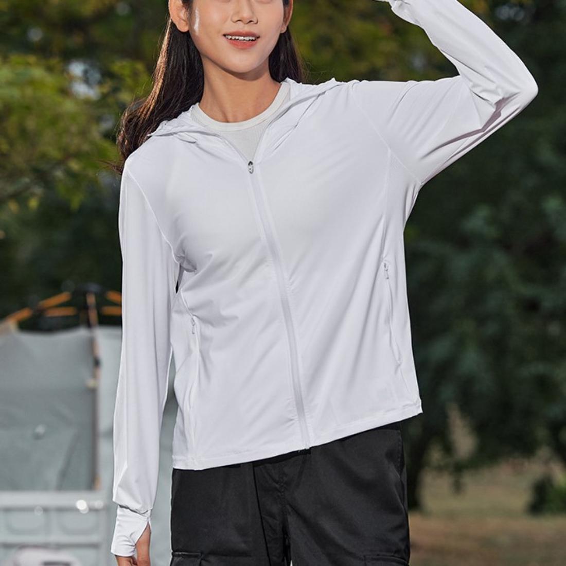 メゾンドラティール maison de LATIR 手から首元までしっかりまもってくれる指穴つきUVカットパーカー,ホワイト