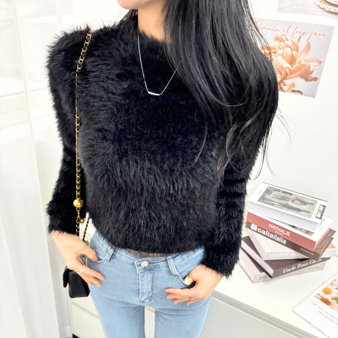 メゾンドラティール maison de LATIR ふわふわショート丈のシャギーニット