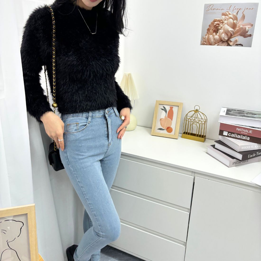 メゾンドラティール maison de LATIR ふわふわショート丈のシャギーニット