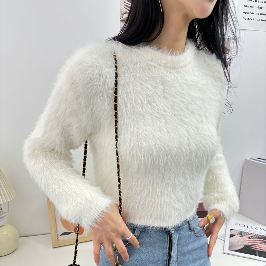 メゾンドラティール maison de LATIR ふわふわショート丈のシャギーニット