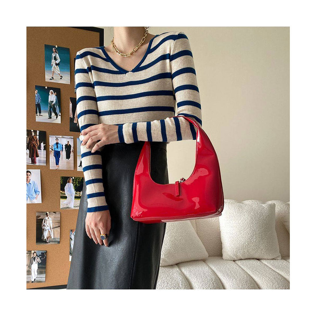 メゾンドラティール maison de LATIR ストライプ柄VネックTシャツ