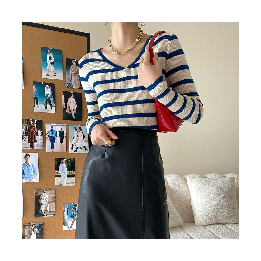 メゾンドラティール maison de LATIR ストライプ柄VネックTシャツ