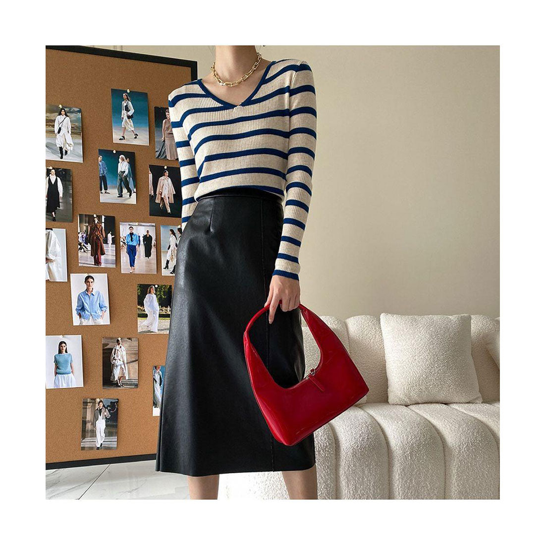 メゾンドラティール maison de LATIR ストライプ柄VネックTシャツ