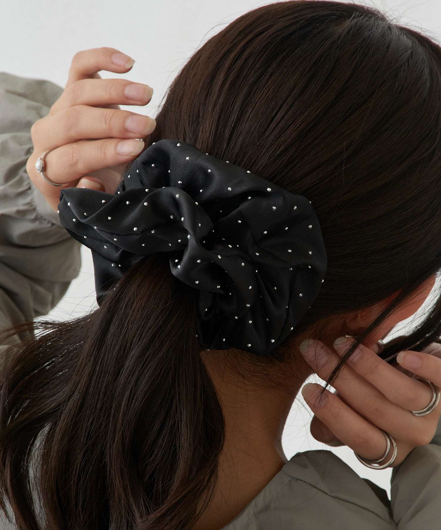 マガジンデモードシュシュ MAGASIN DE MODE Chou Chou シュシュ ドット柄 ビッグ カラー ヘアゴム ヘアポニー OSWY (ブラック) ブラック