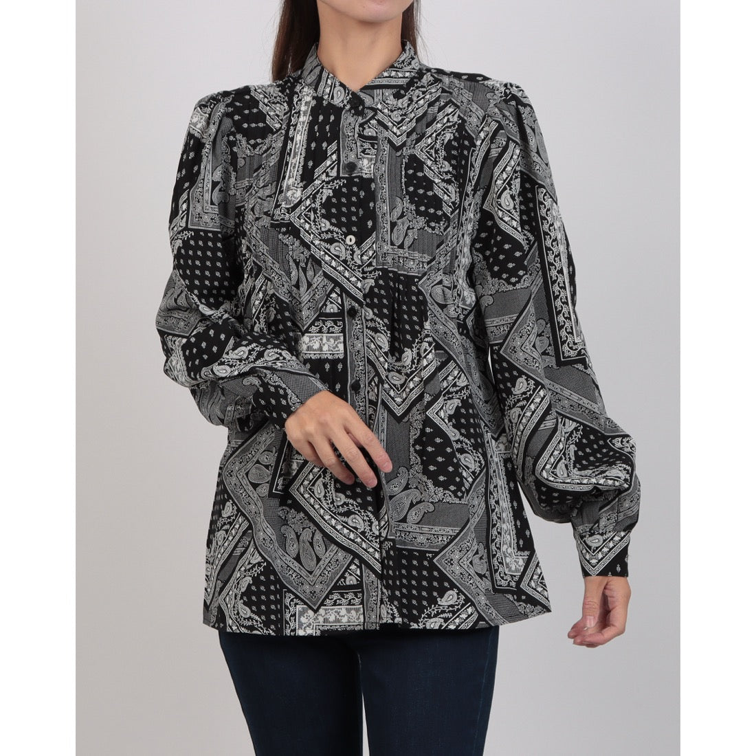 メゾンオナド MAISON ONADO ペイズリー柄ブラウス (BLACK) BLACK