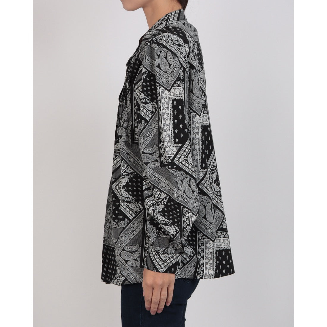 メゾンオナド MAISON ONADO ペイズリー柄ブラウス (BLACK) BLACK