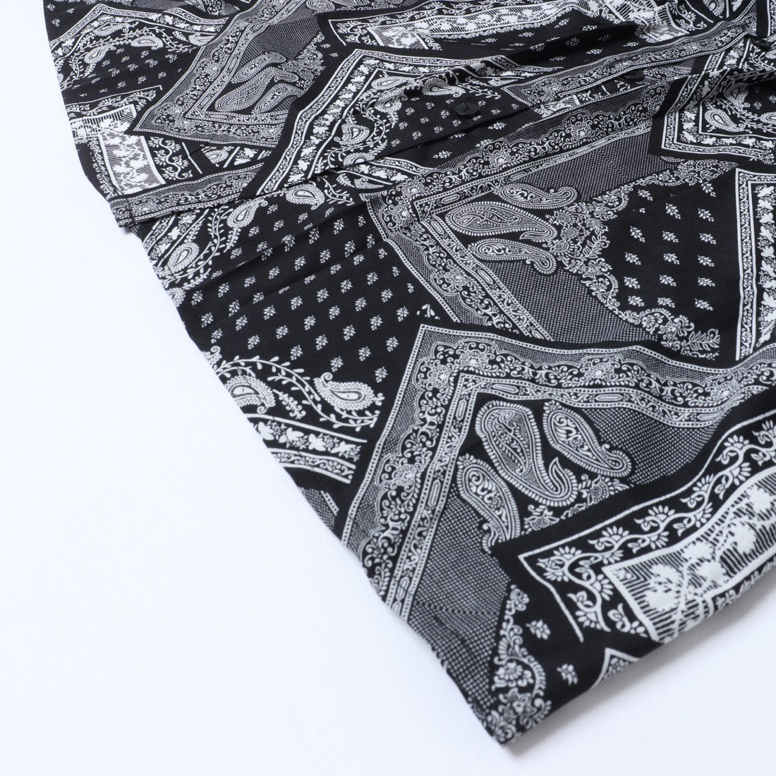 メゾンオナド MAISON ONADO ペイズリー柄ブラウス (BLACK) BLACK