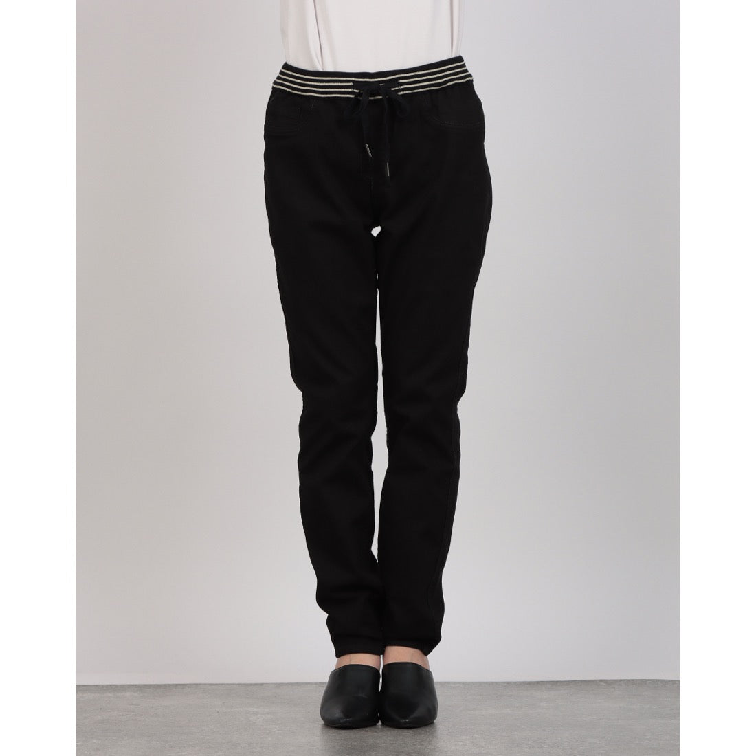 メゾンオナド MAISON ONADO ウエストデザインアニマル&フラワー柄パンツ (MULTI) MULTI