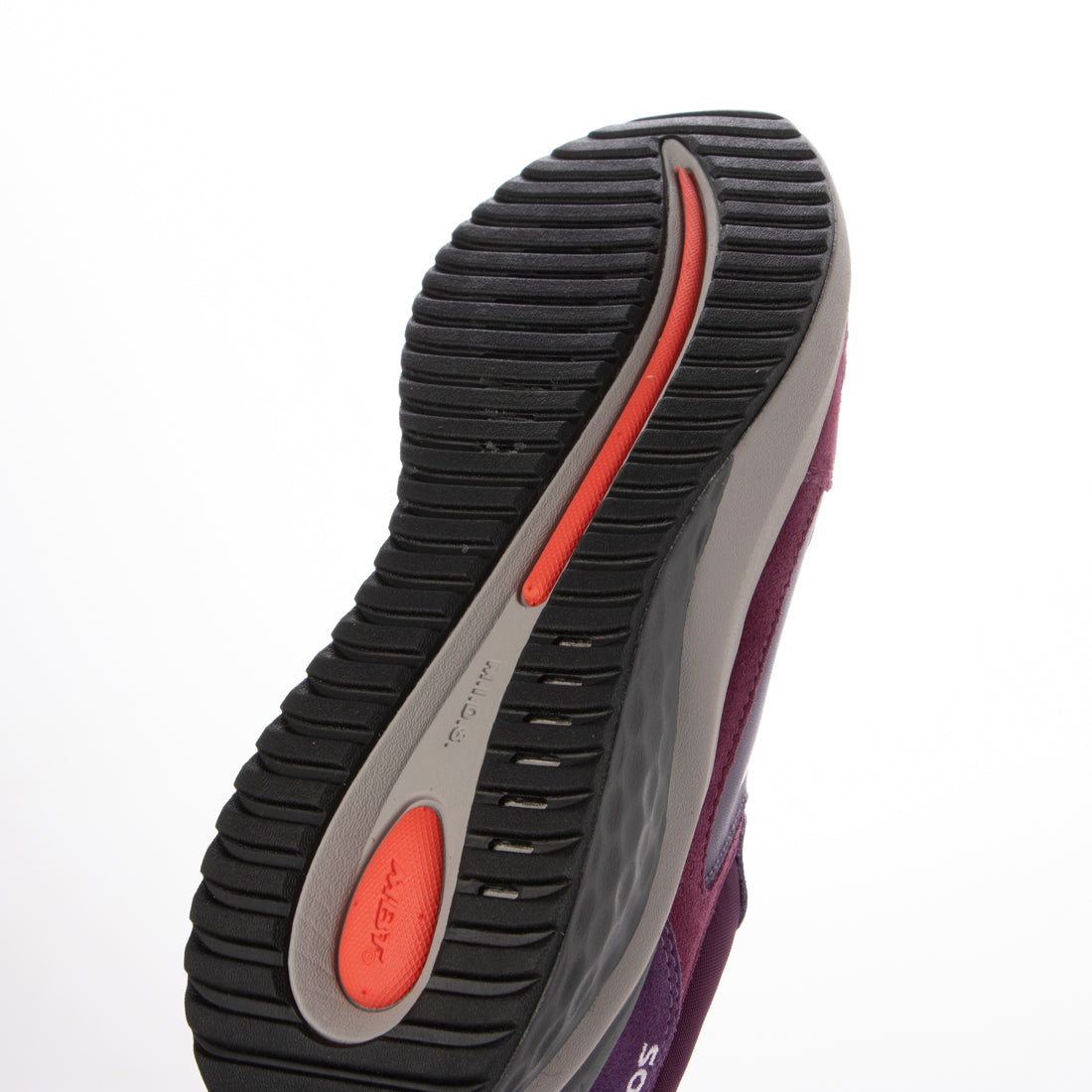 MBT SOHO 1996 W BERRY