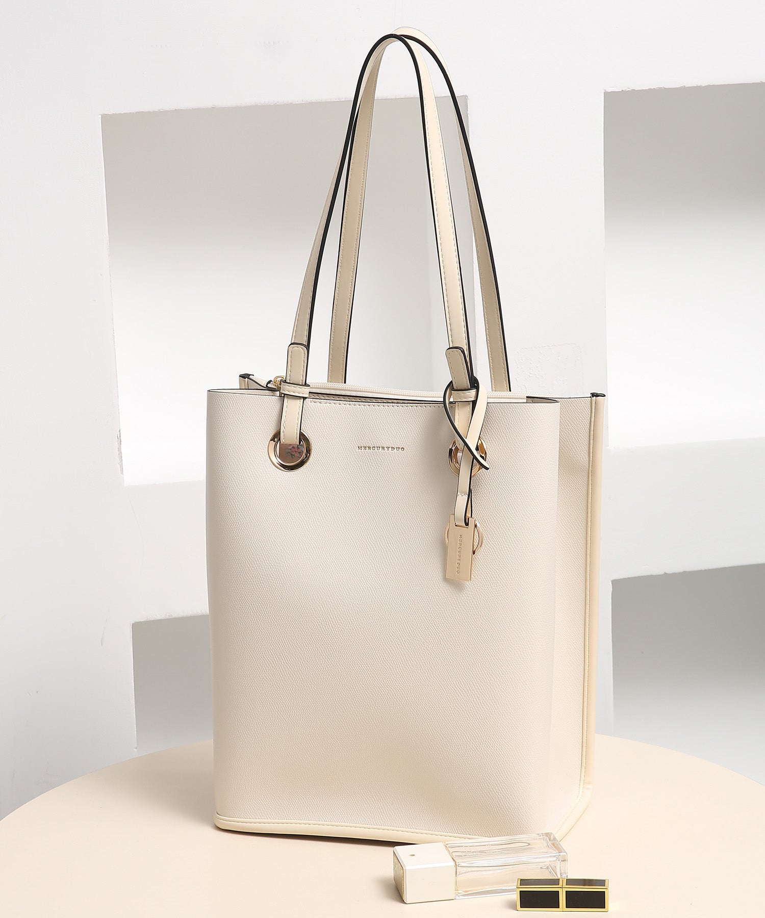 水星二人組Mercuryduo金屬孔眼垂直手提袋推送活袋垂直肩袋