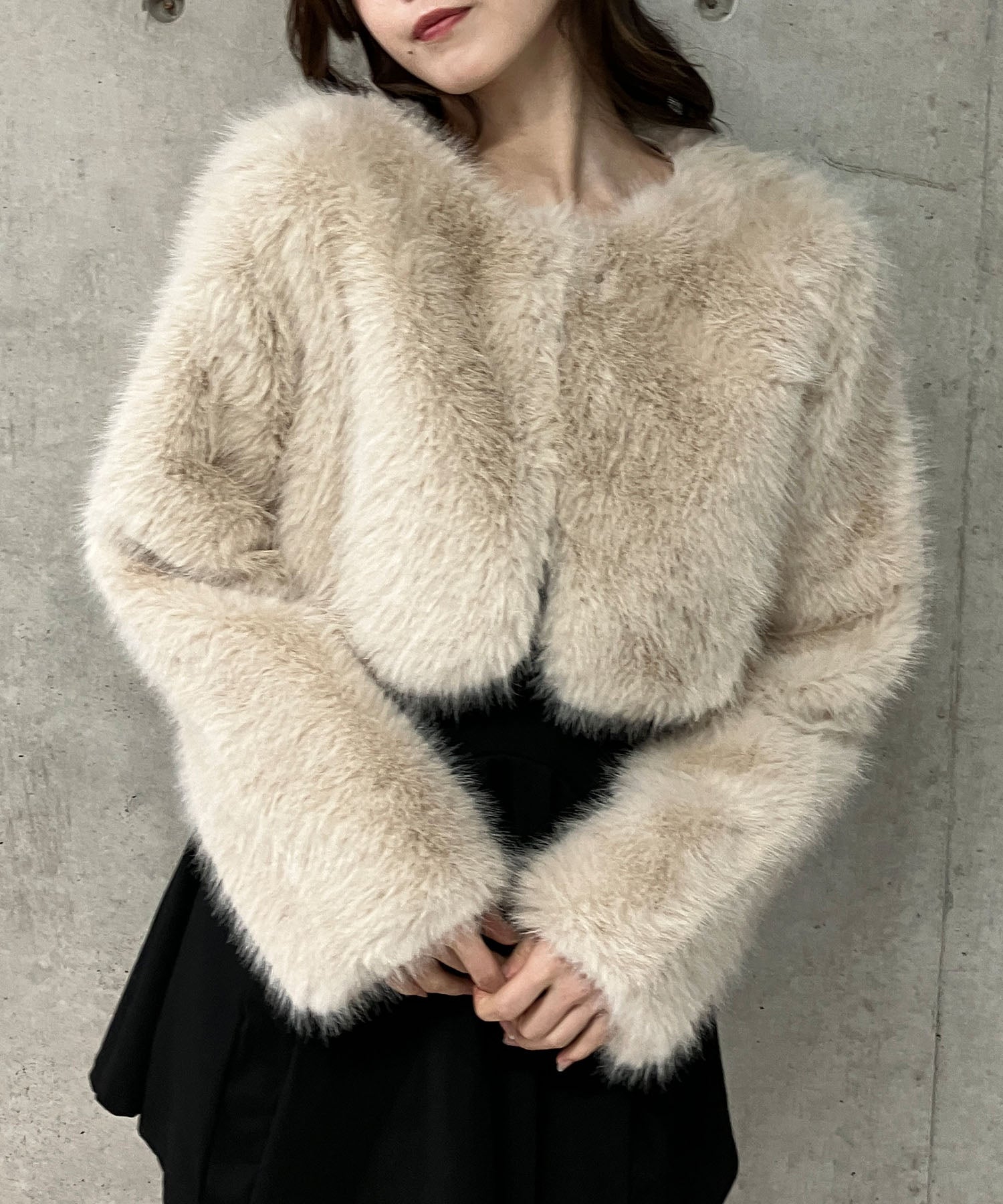 ミージェーン me Jane フェイクファーショート丈コート,ベージュ