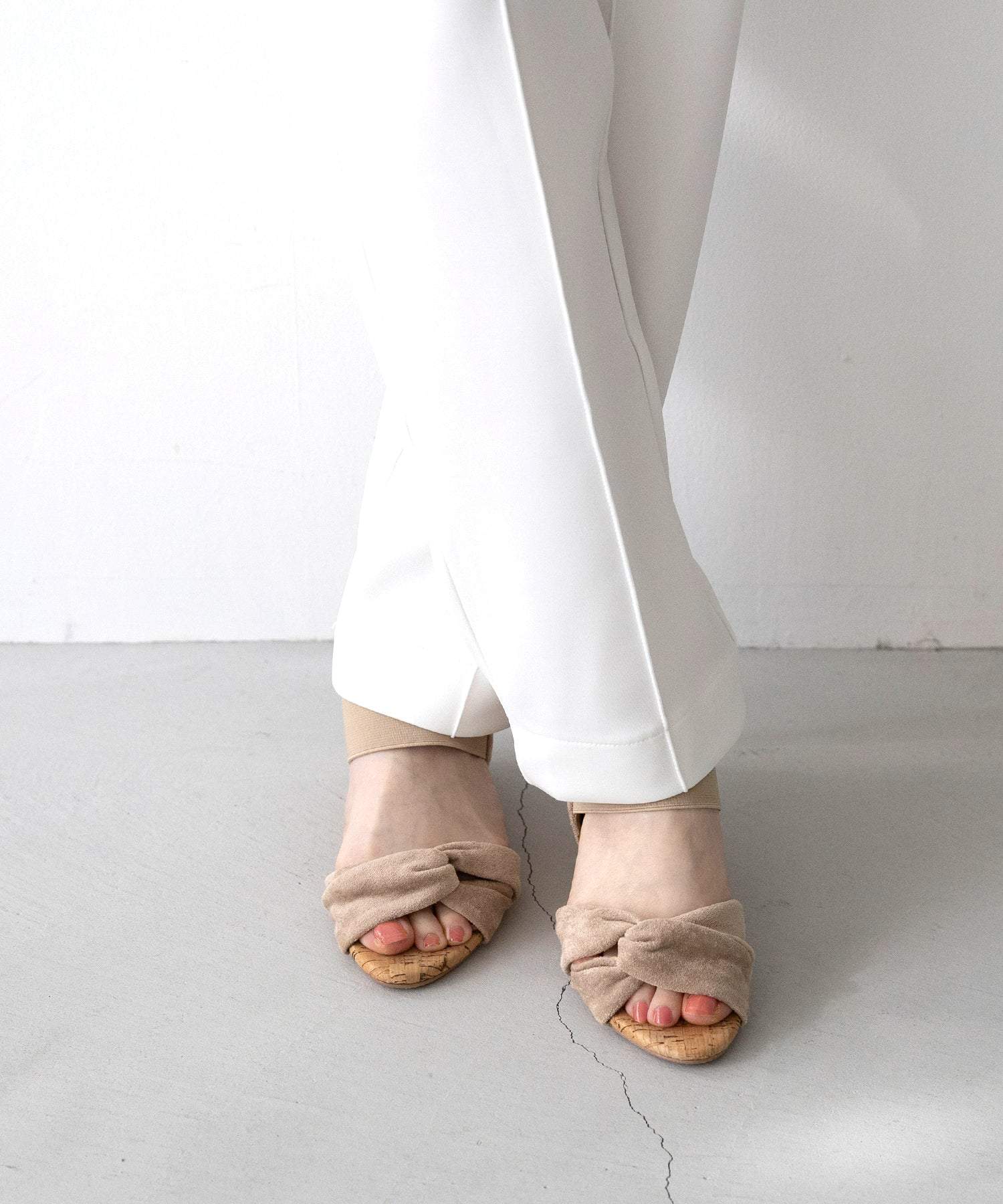 メヌエ Menue ターバン クロス デザイン ゴムストラップ サンダル