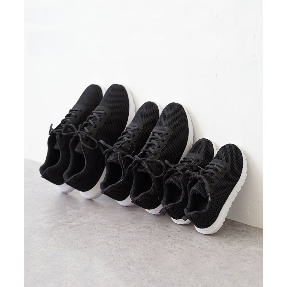 メヌエ Menue ノームコア スニーカー