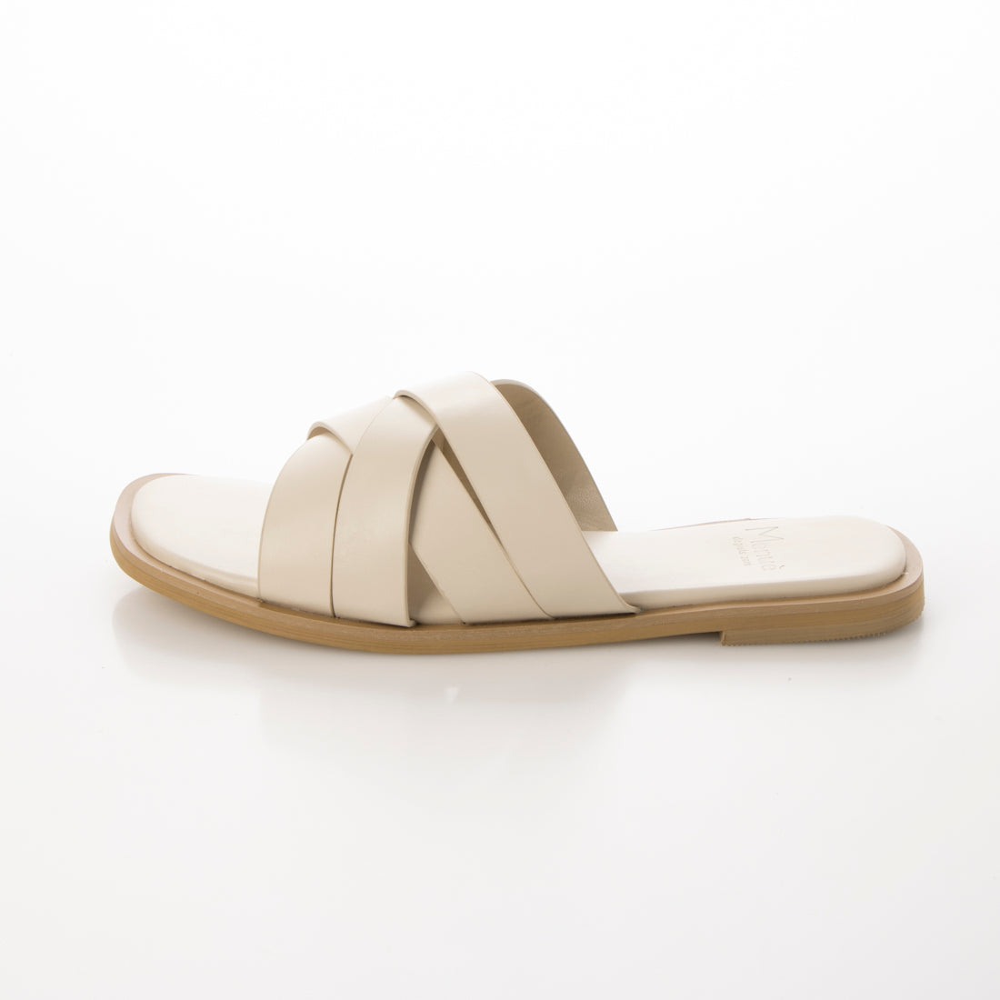 メヌエ Menue スクエアトゥ 編み込み サンダル (1001アイボリーPU) 1001アイボリーPU