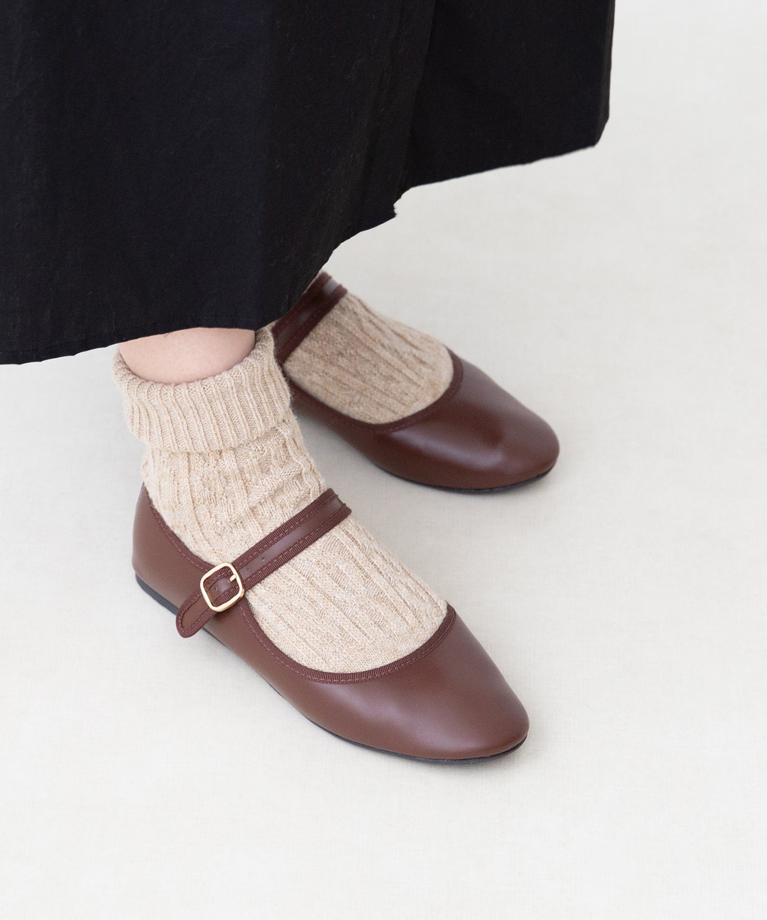 メヌエ Menue ふわカル ストラップ カンフーバレエシューズ (1086ダークブラウンPU) 1086ダークブラウンPU