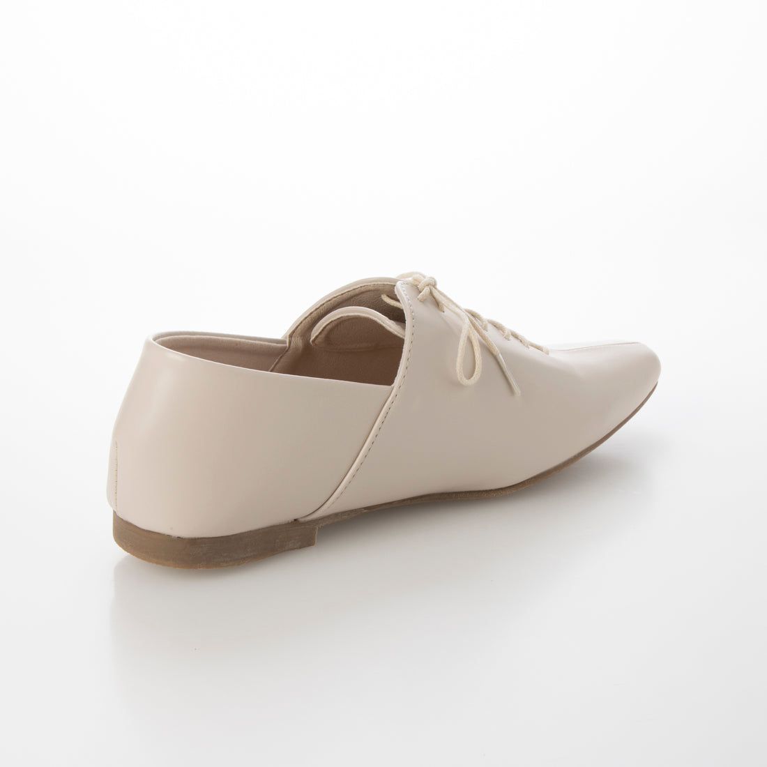 ポインテッドトゥソフトレースアップシューズ