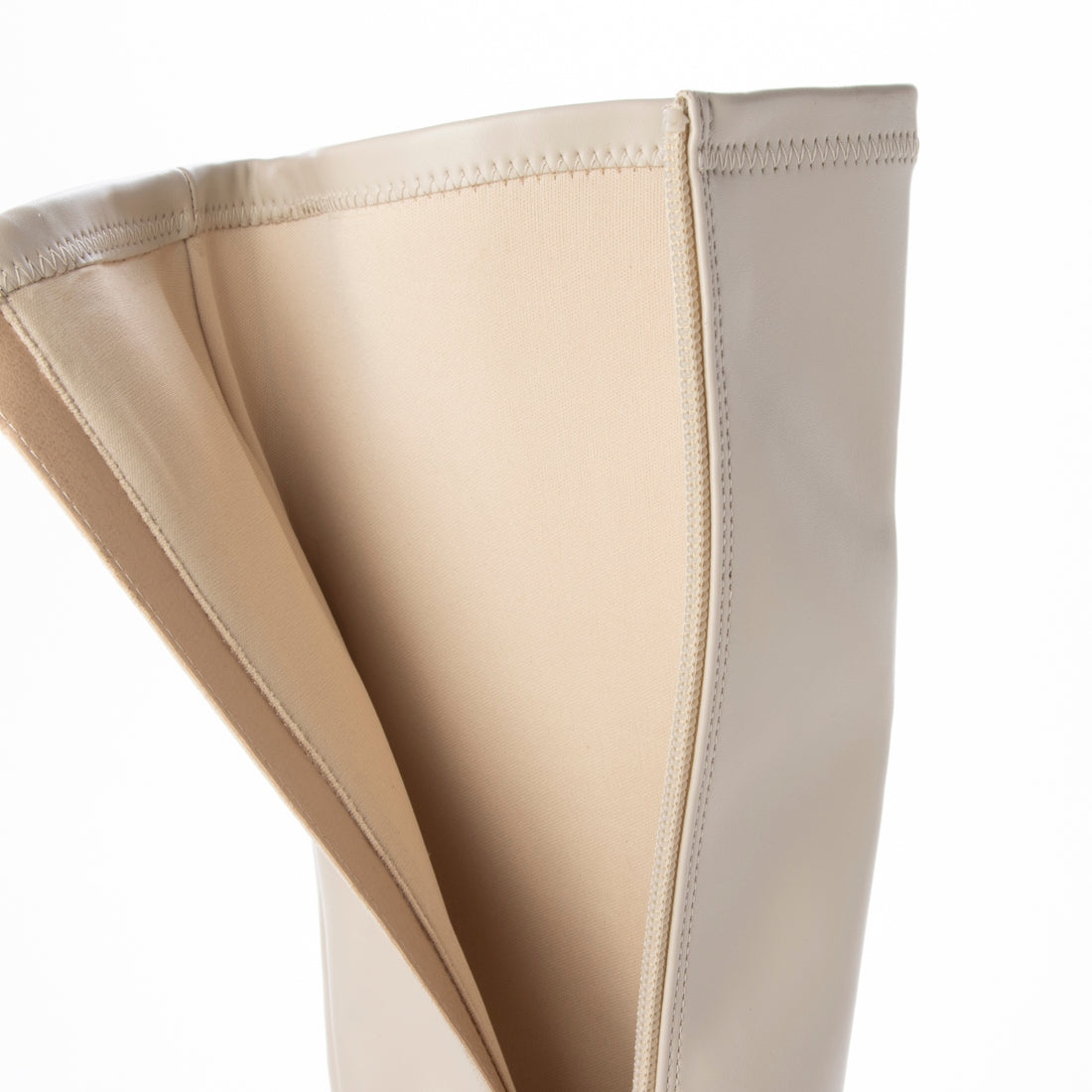 メヌエ Menue ボリュームヒールロングブーツ (1001アイボリーPU) 1001アイボリーPU