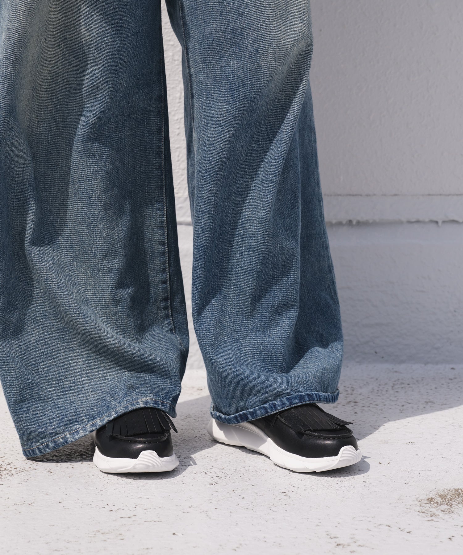 ミオ ノティス MIO NOTIS スニーカーローファー (ブラック) ブラック