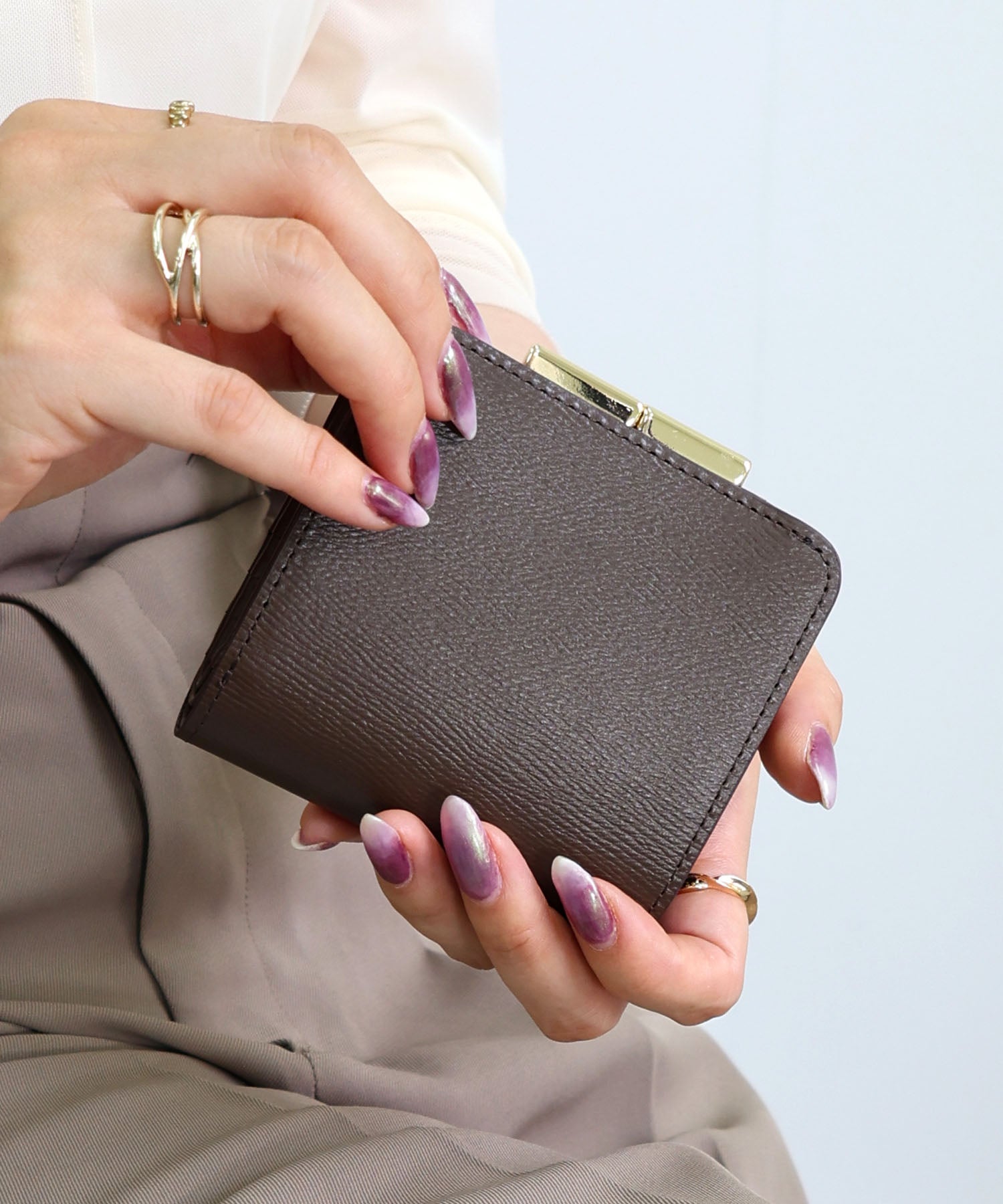 ミアン MIAN 【本革/コンパクト/がまぐち】KERRIA / 国産牛革 がま口二つ折り財布 (ダークブラウン) ダークブラウン