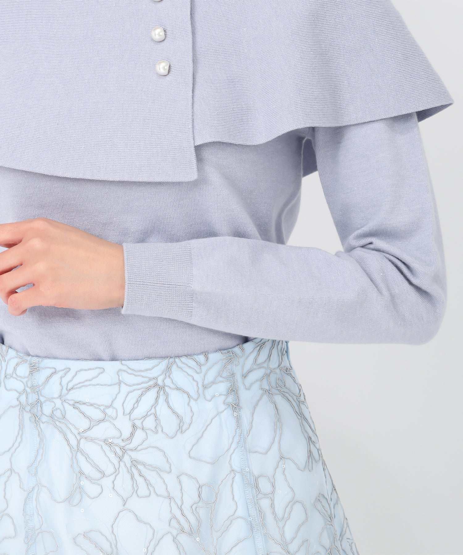 ミッシュマッシュ MISCH MASCH 2025春夏新作不對稱斗篷珍珠針織/MM518302