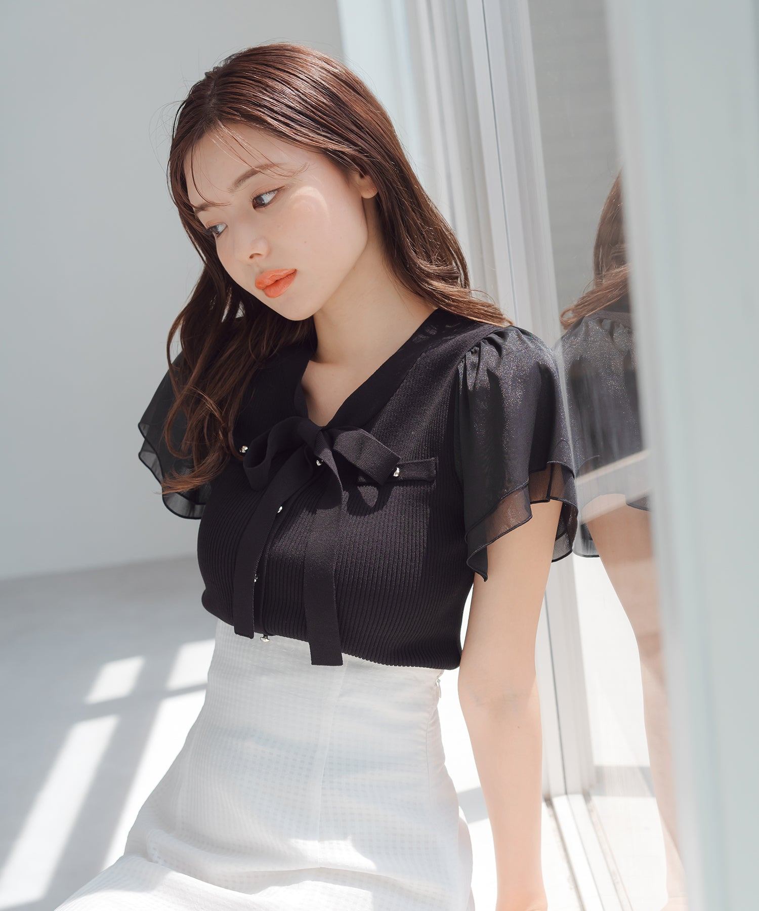 ミッシュマッシュ MISCH MASCH 2025春夏新作 ゴールド釦シアー袖ボウタイニット (BLACK) BLACK