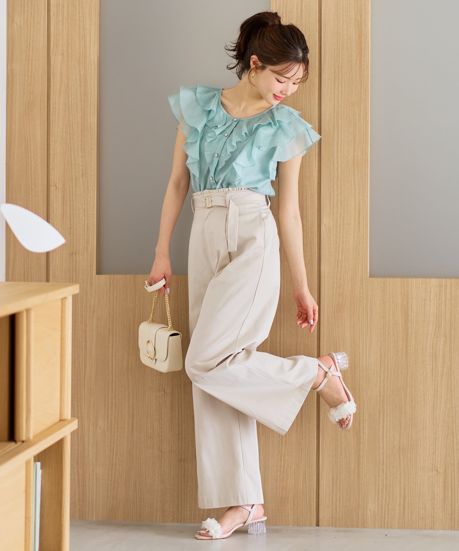 ミッシュマッシュ MISCH MASCH 2026春夏新作 ウエストフリルチノタックワイドパンツ MM627302 (BEIGE) BEIGE
