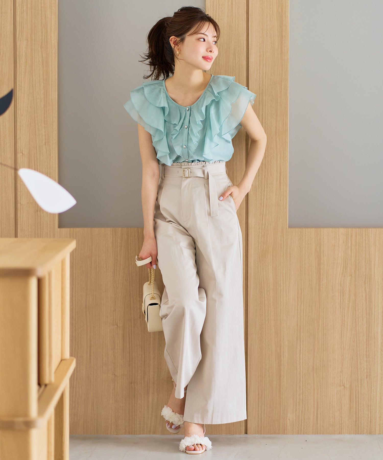 ミッシュマッシュ MISCH MASCH 2026春夏新作 ウエストフリルチノタックワイドパンツ MM627302 (BEIGE) BEIGE