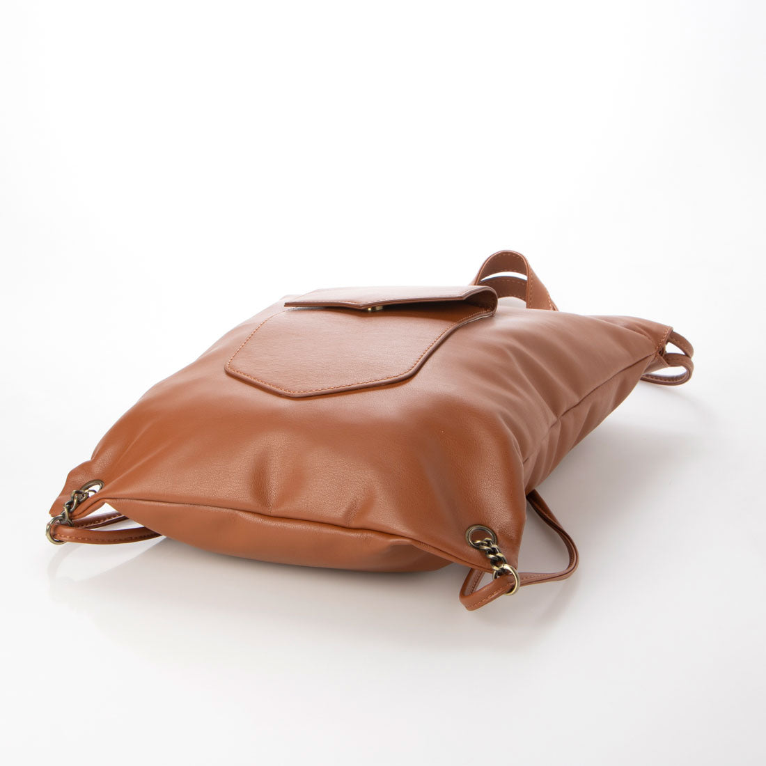 ミニア minia フェイクレザーナップ