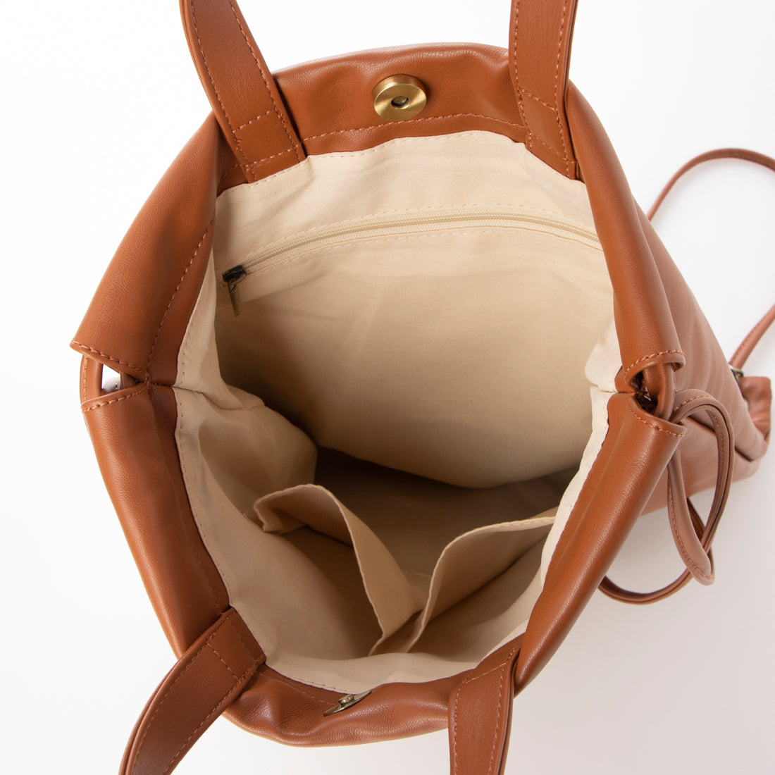 ミニア minia フェイクレザーナップ