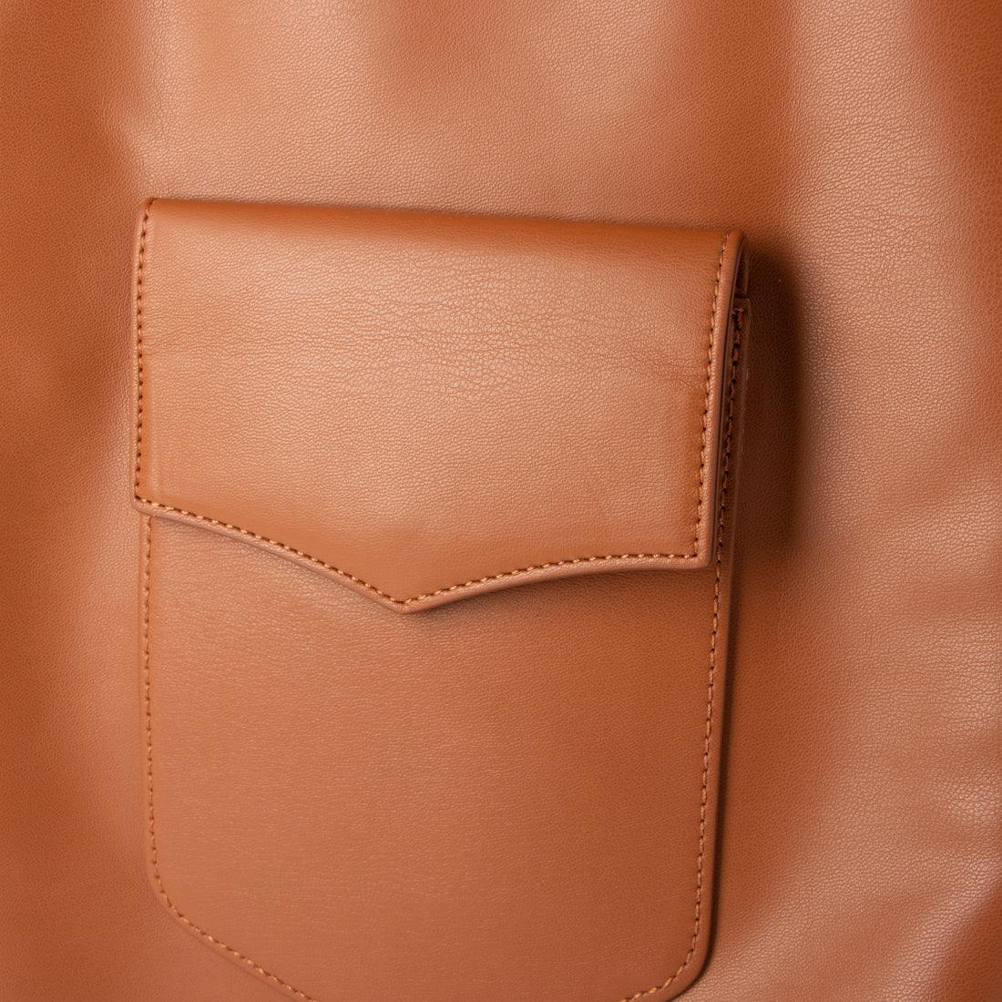 ミニア minia フェイクレザーナップ