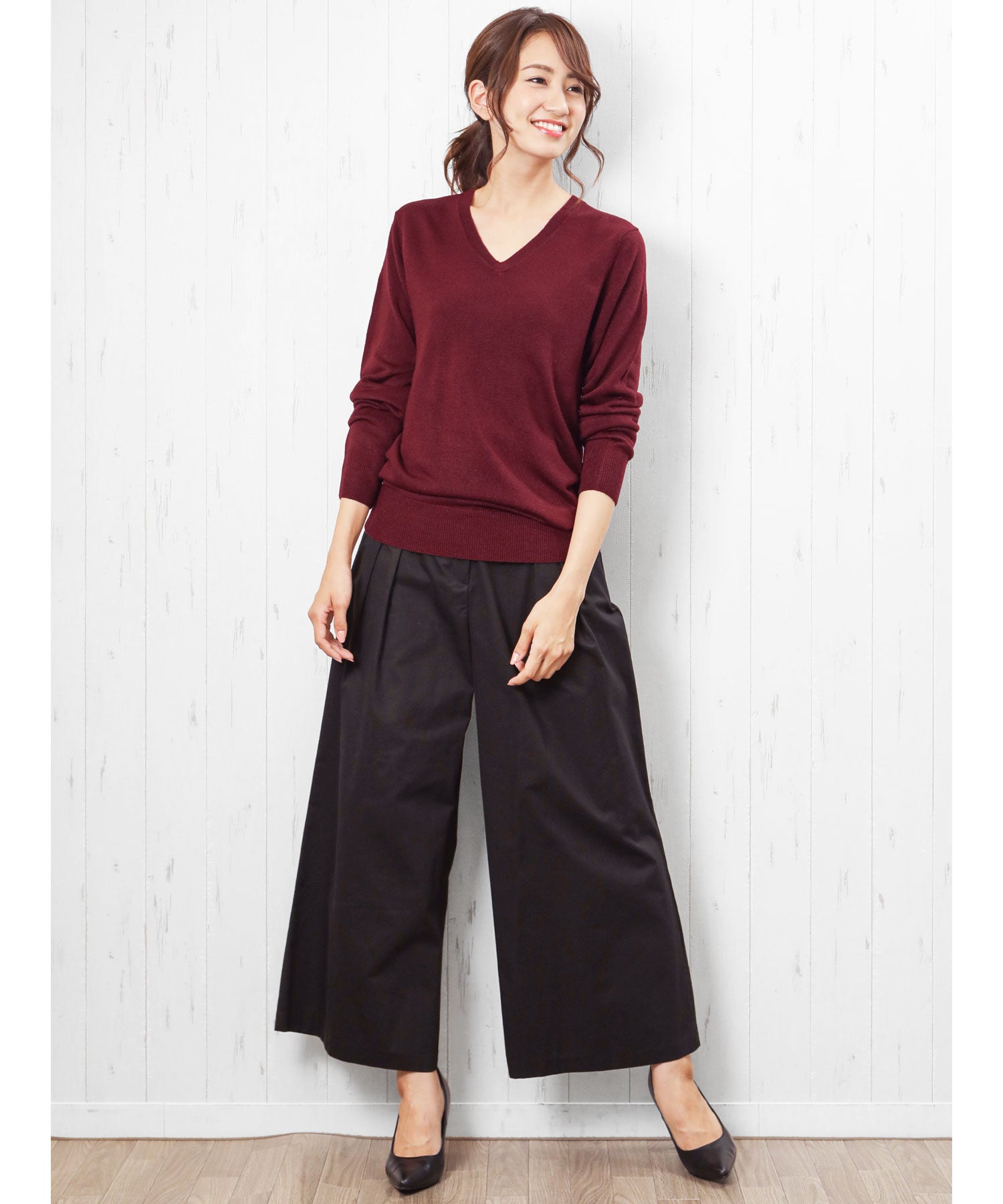 mili an deni Cashmere touch V-neck knit sweater