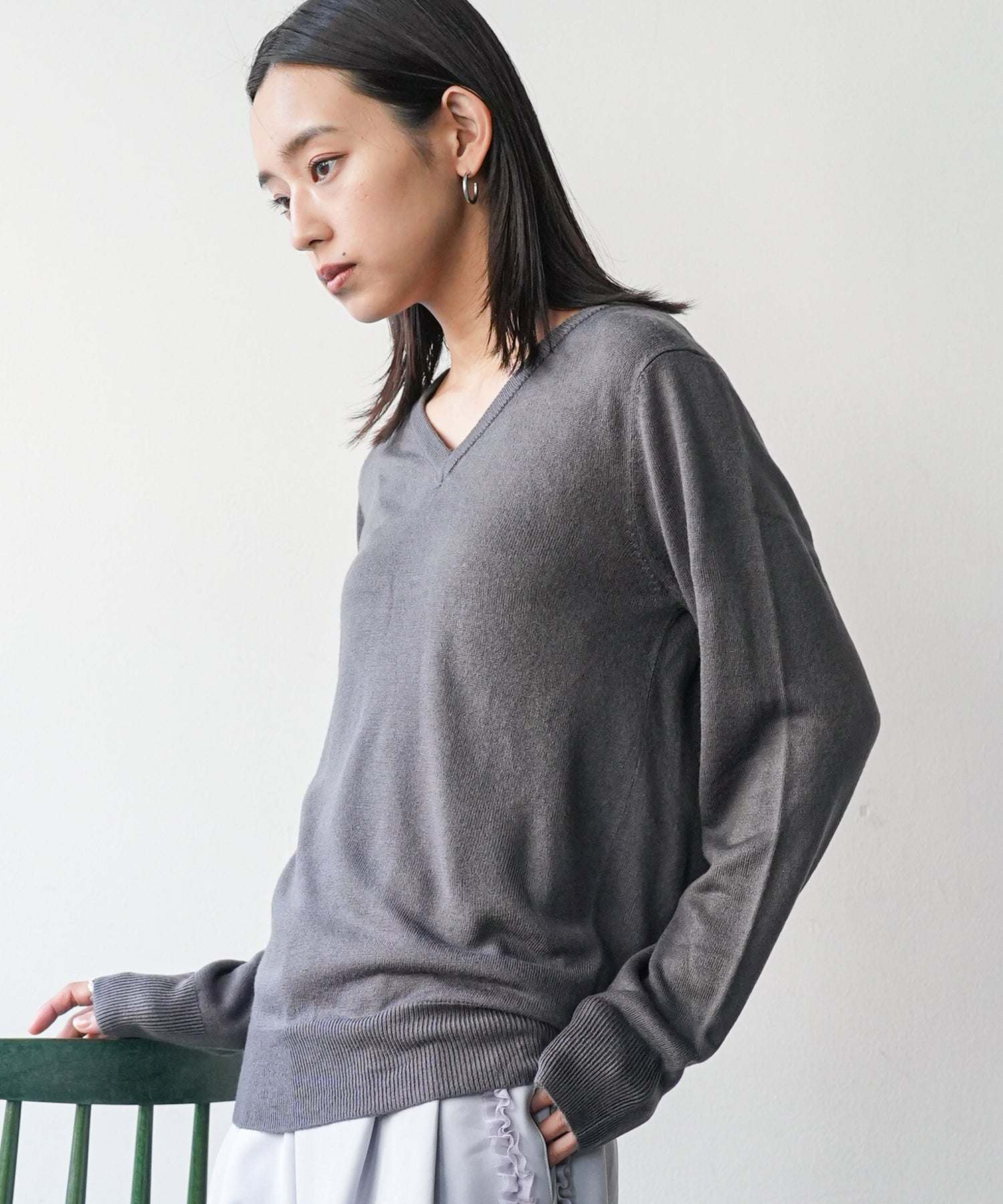 mili an deni Cashmere touch V-neck knit sweater