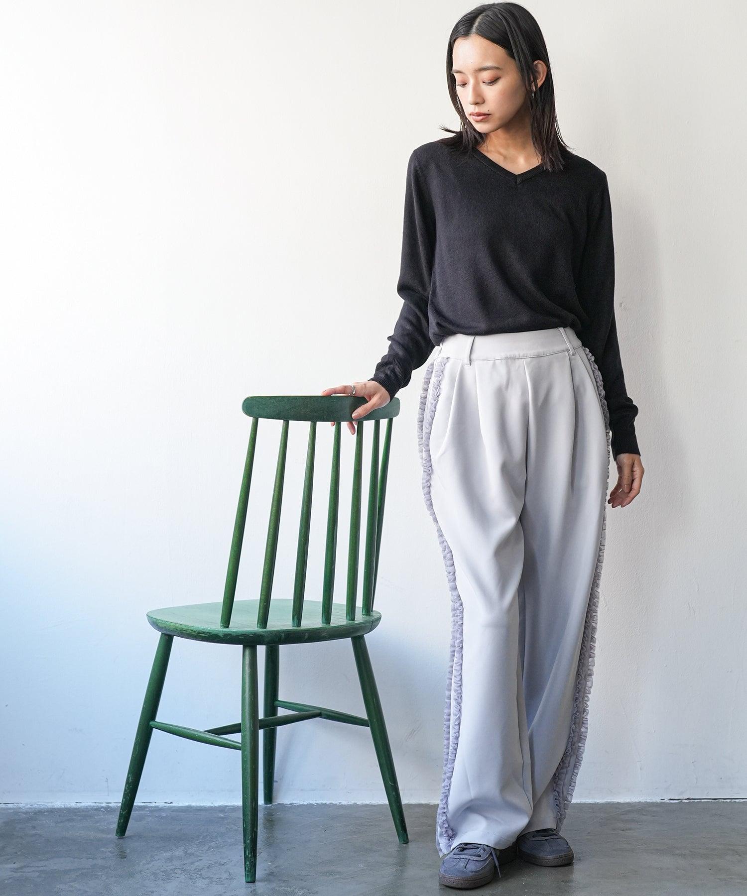 mili an deni Cashmere touch V-neck knit sweater