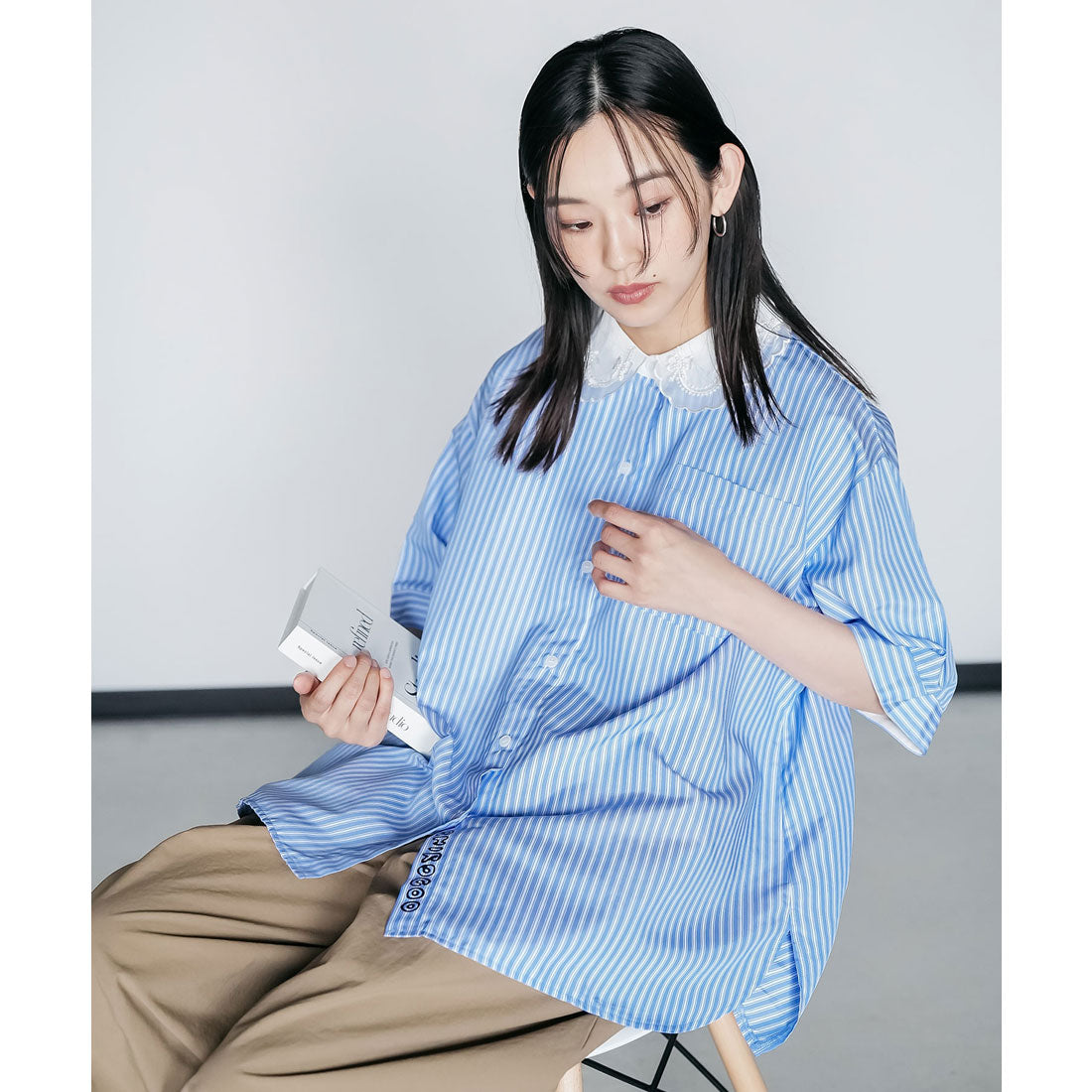 ミリアンデニ mili an deni レース襟ロゴ半袖オーバーブラウス (STP) STP