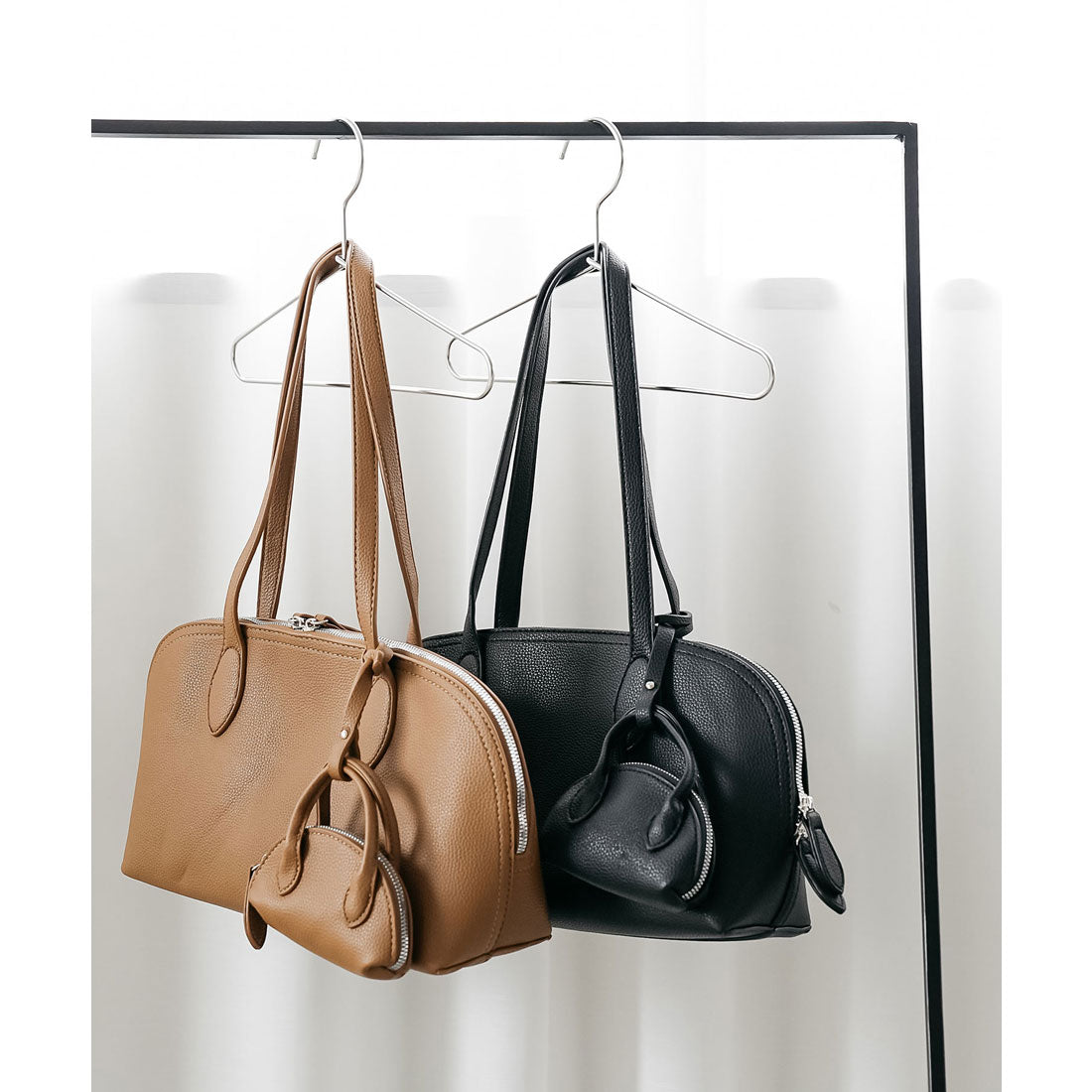 ミリアンデニ mili an deni バッグチャーム付きロングハンドルバッグ (BRW) BRW