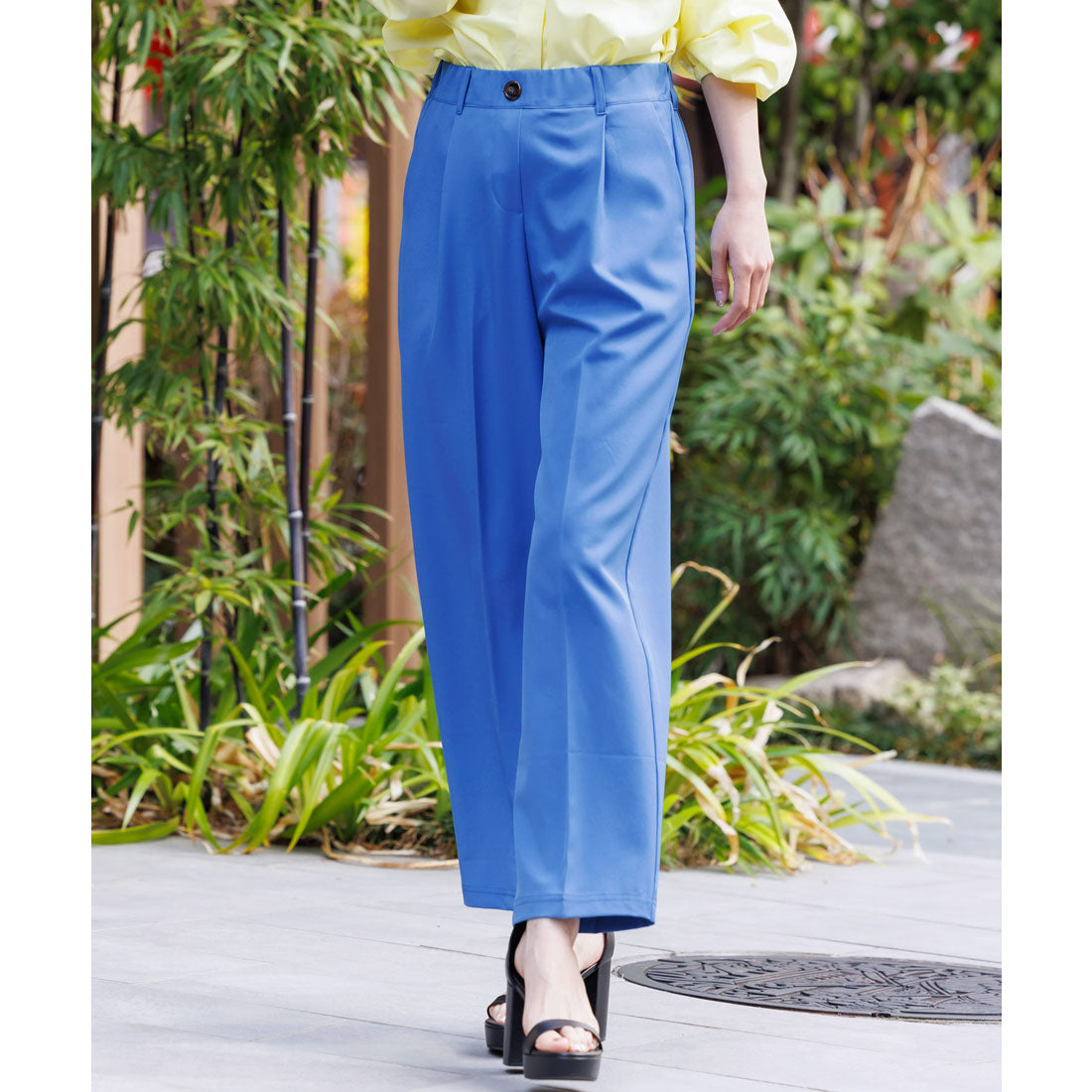 ミリアンデニ mili an deni センタープレスセミワイドパンツ (スカイブルー) スカイブルー