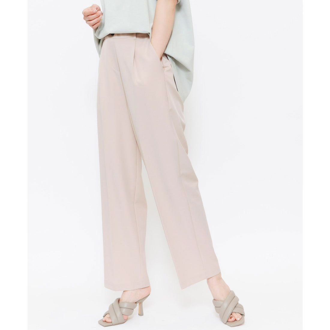 ミリアンデニ mili an deni センタープレスセミワイドパンツ (アイボリー) アイボリー