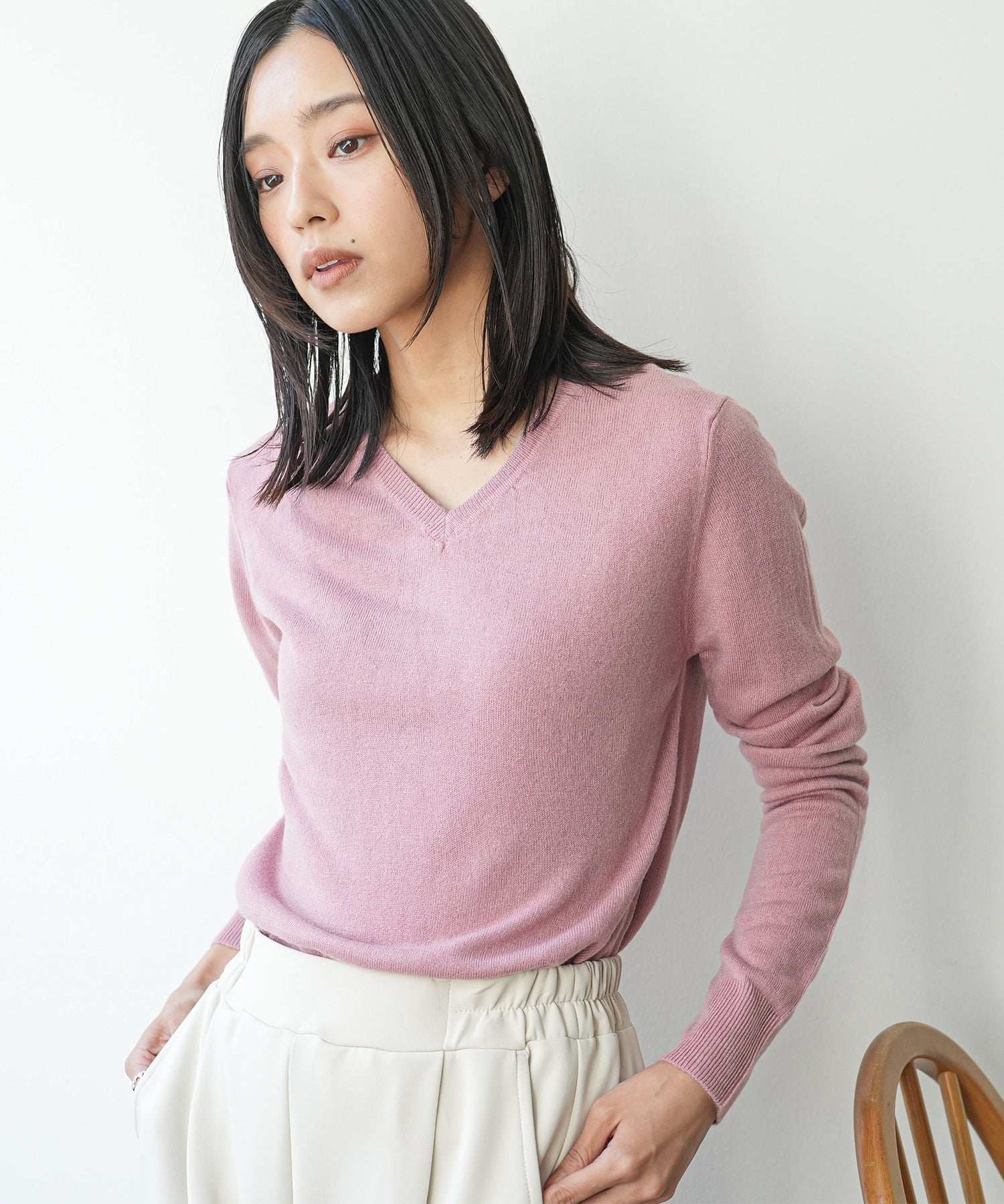 mili an deni Cashmere touch V-neck knit sweater