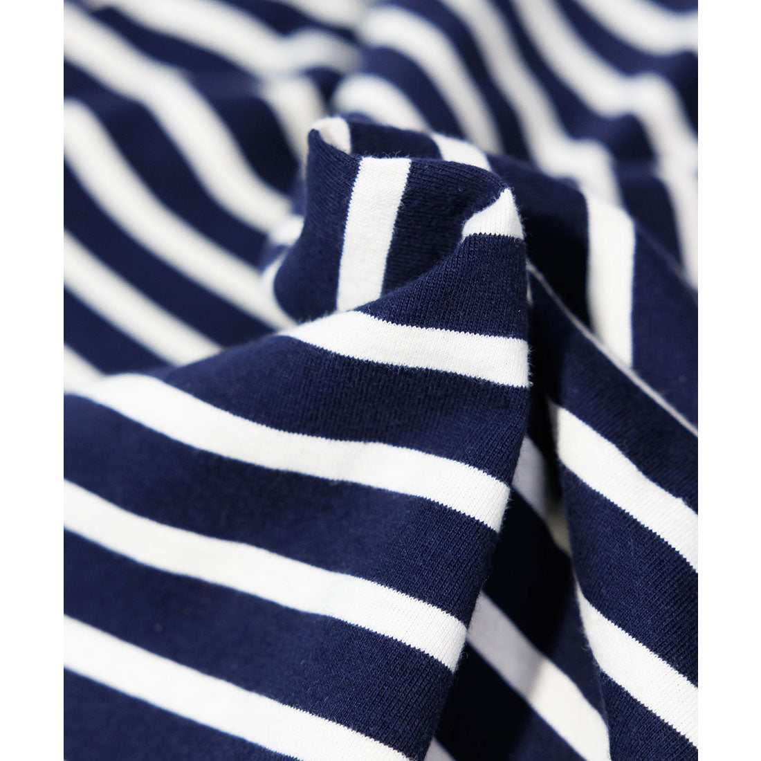 mili an deni Drop shoulder long sleeve top