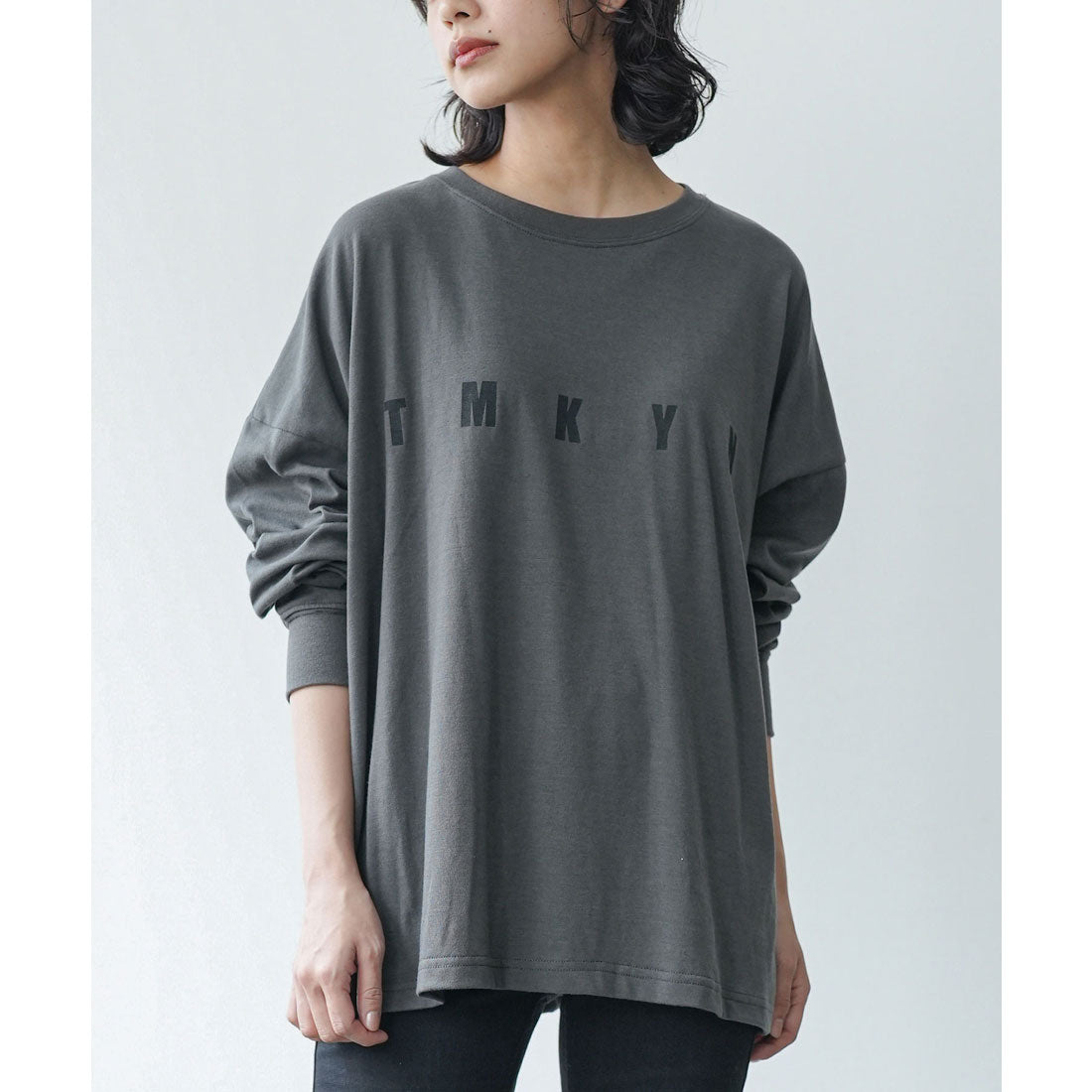 ミリアンデニ mili an deni 長袖フロント&バックロゴT