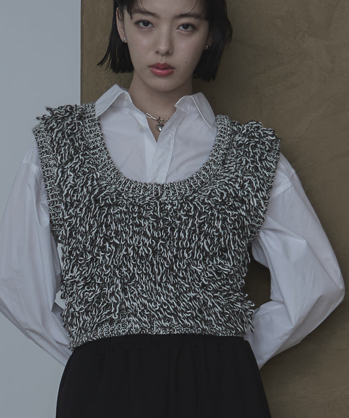 ミエット miette バックベルトループニットベスト