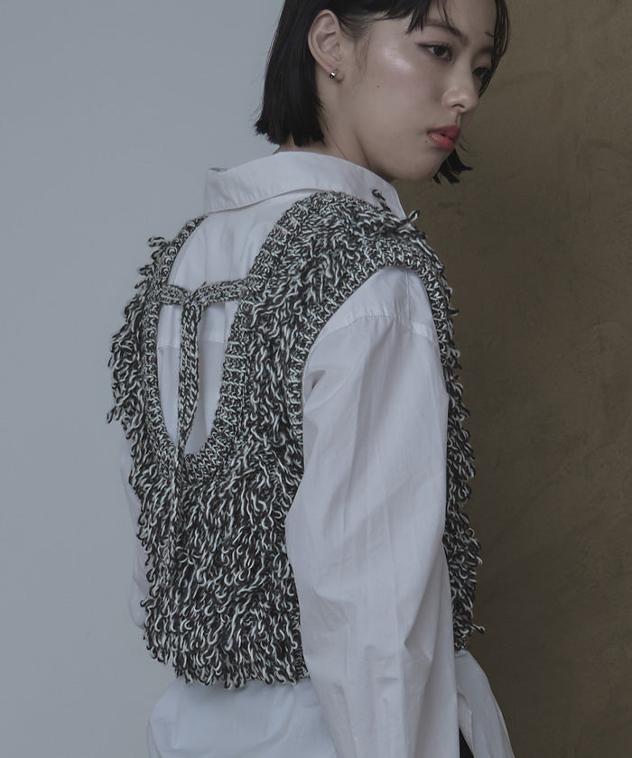 ミエット miette バックベルトループニットベスト