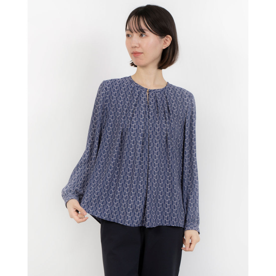 Mi Deu  Mosaic Pattern Front Tuck Blouse