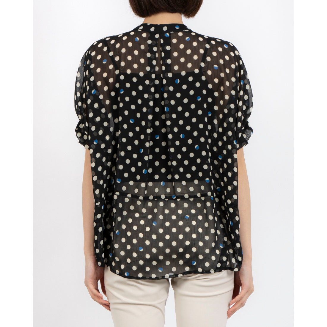 ミ・デゥー mi・deu・・・ ドット柄フレンチ袖浅Vブラウス (ブラック) ブラック